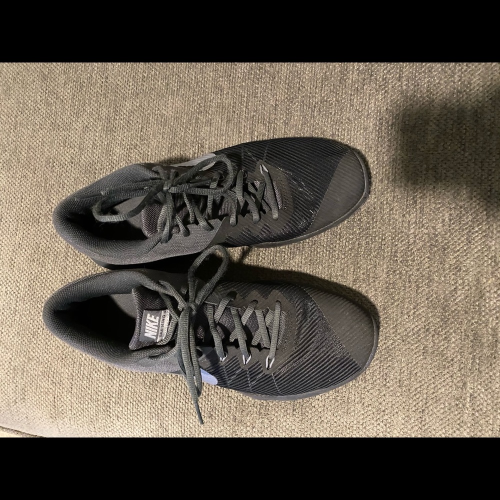 Nike men’s 12 training shoes